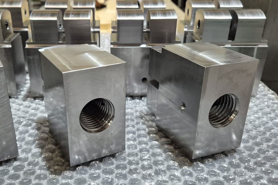 Piezas mecanizadas a medida por Talleres Fontao
